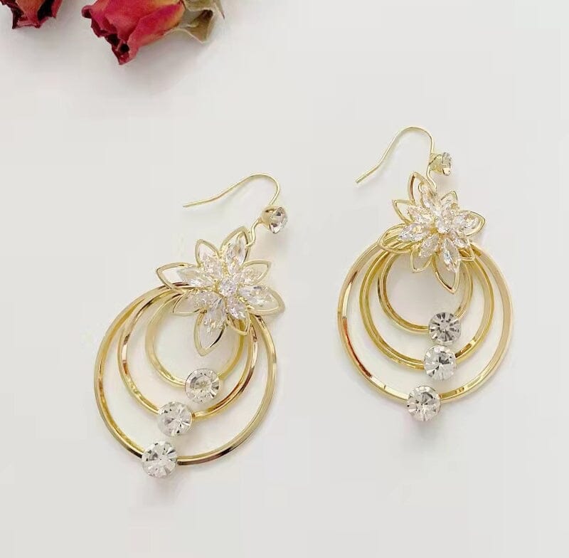 Crystal Lotus Tre Hoop Øredobber | Luvikno