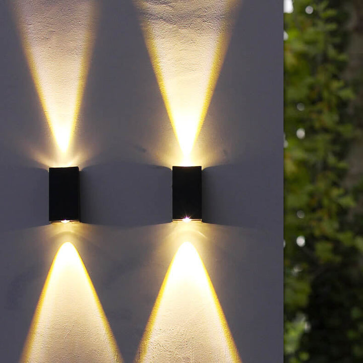 Enkel Solar Trapesformet Utendørs Vanntett Opp og Ned Lys LED Vegglampe | Luvikno