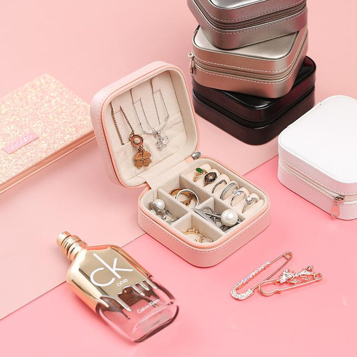 de bijoux - Oppbevar skattene dine med stil! | Luvikno