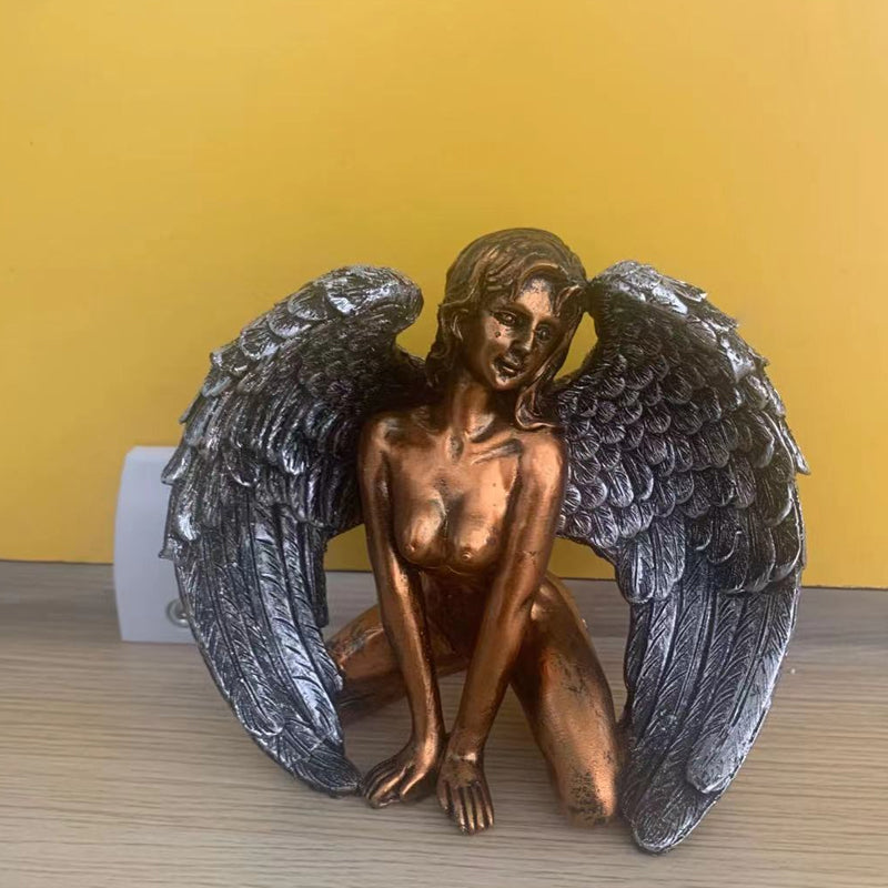Art Angel Kvinne Vinger På Kne Kappe Hatt | Luvikno
