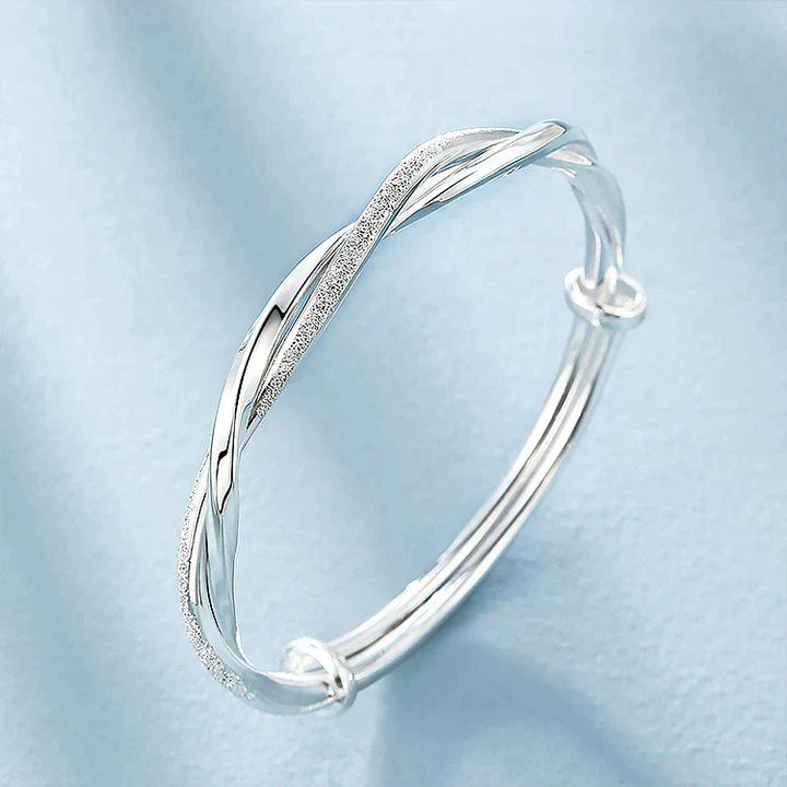 Elegant Vridde Sølv Armbånd Luvikno