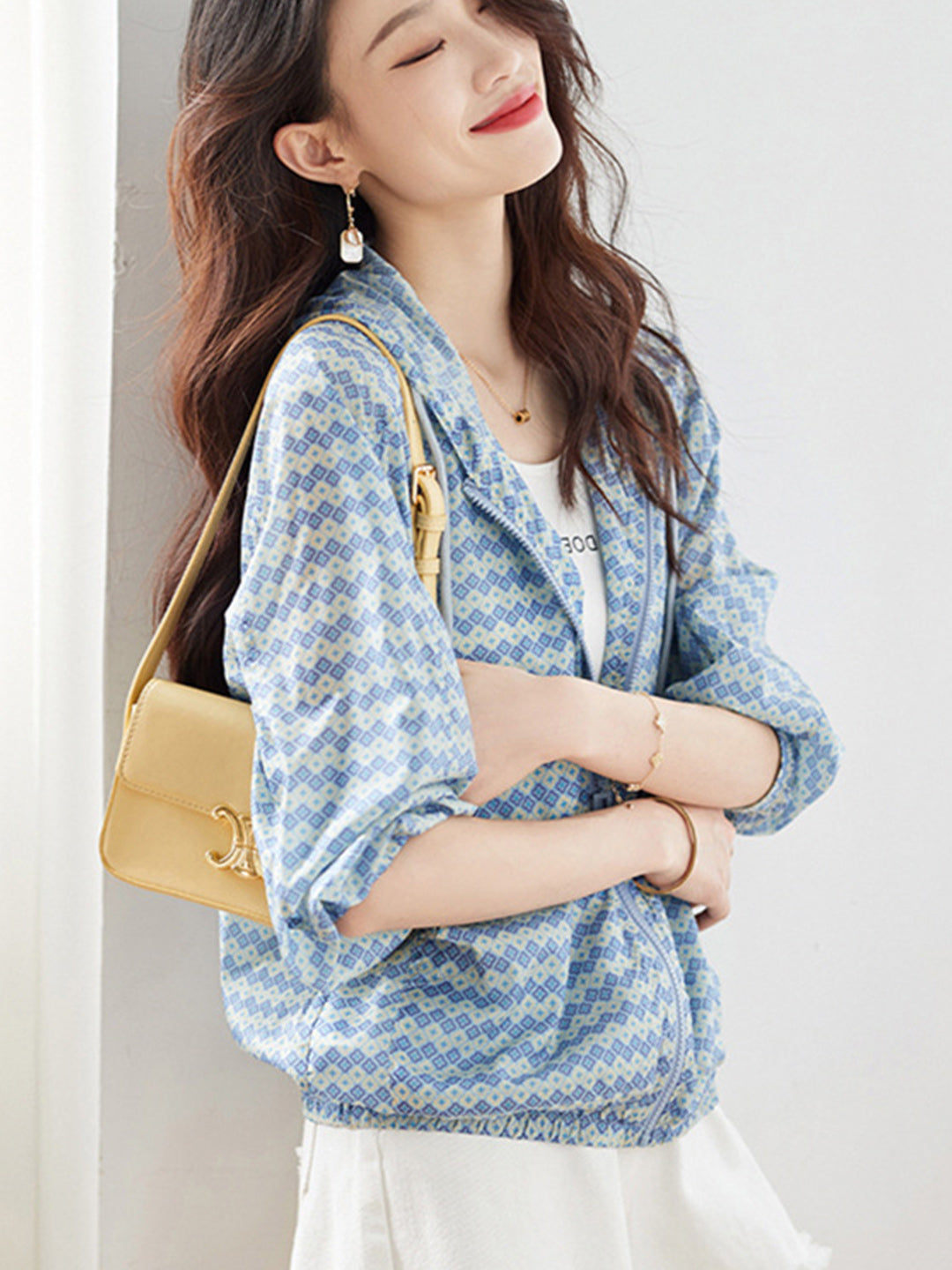 Luvik | Rentopainettu Huppari