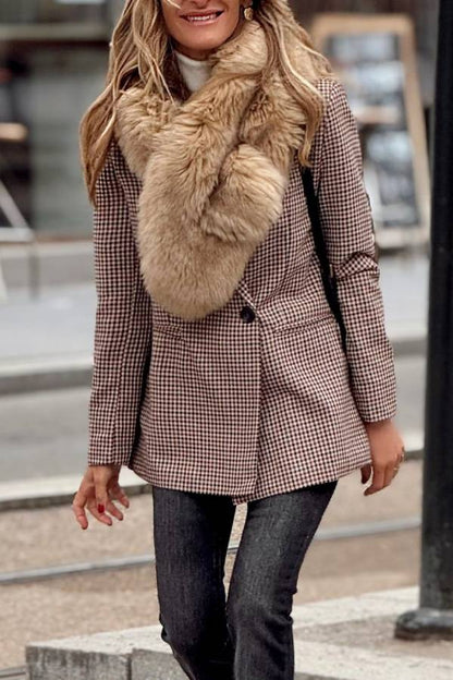 Luvik | Must-Have ruudullinen takki muotitietoisille