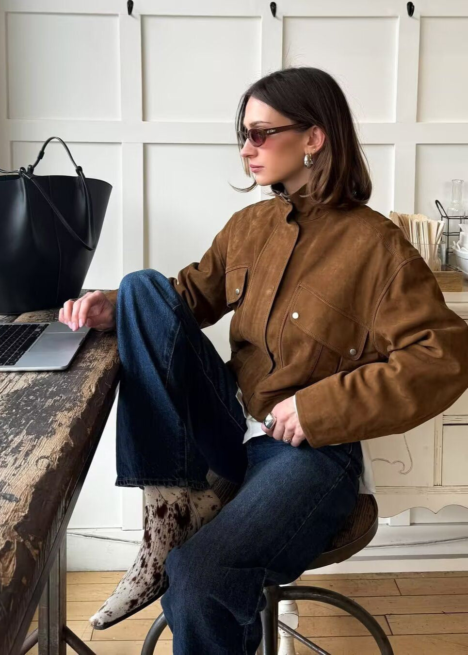 Luvik | Vaikutus Yli­koko­neule takki etutaskuilla – Ruskea