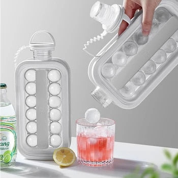 Plassbesparende isbitmaker for forfriskende delikatesser hjemme | Luvikno