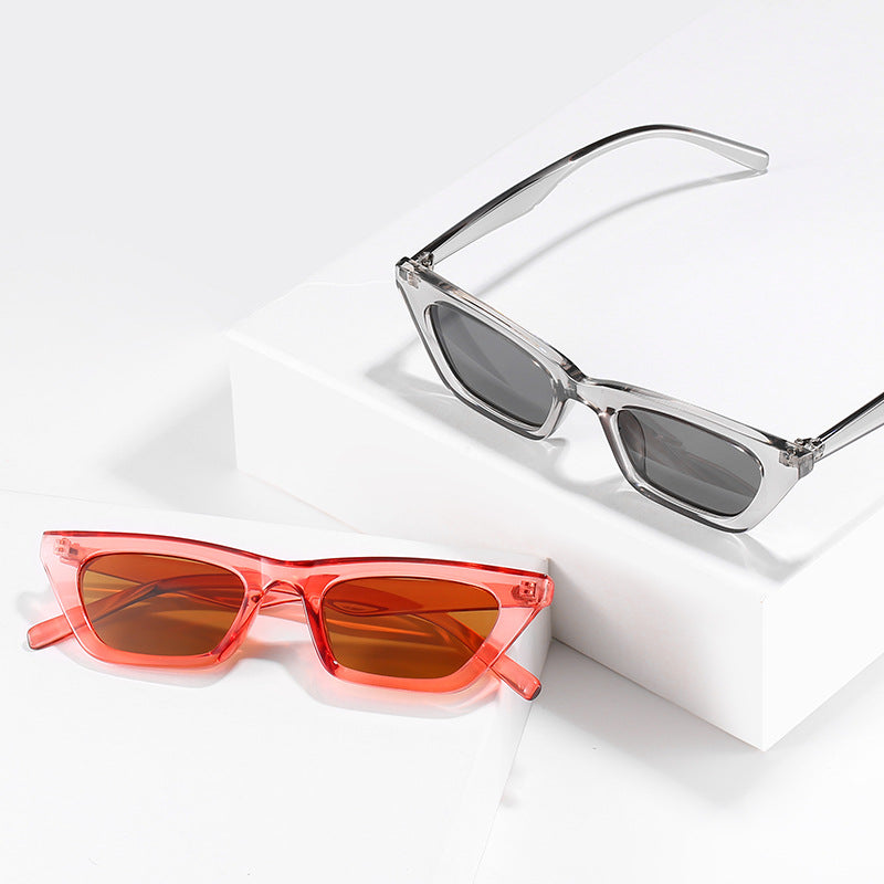 Dame moteriktig geometrisk solbrille i cat-eye stil Luvikno