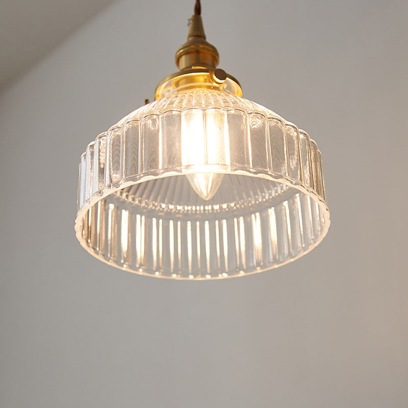Rustikk Pendellampe med Ripplet Glass - Industriell Design | Luvikno