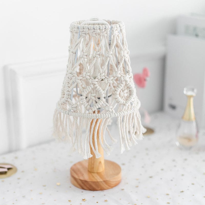 FeatherGlow Bordlampe – Luksus Bordlampe med Forenklet Design Luvikno