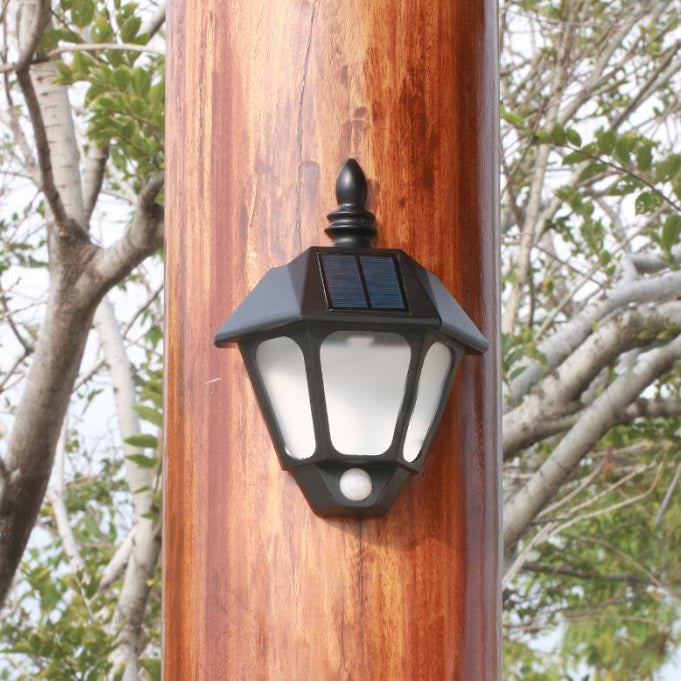 Moderne minimalistiske sol ute vanntett induksjon to-farge belysning LED utendørs hagevegg lampe | Luvikno