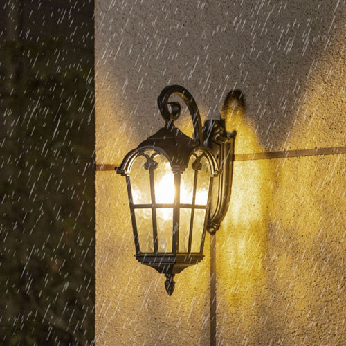 Tradisjonell europeisk kvadrilateral vindusformet aluminiums glass 1-lyskilde vegglampe for utendørs patio | Luvikno