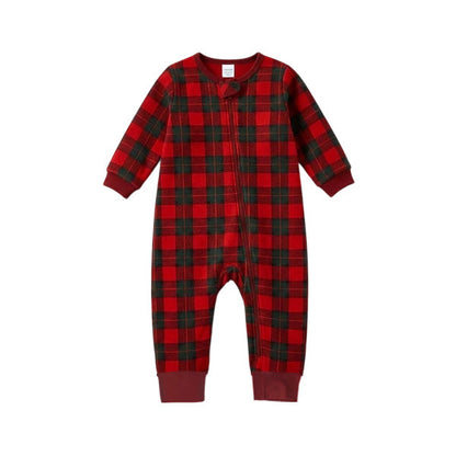 Luvik | jouluperheen yhteensopivat punaiset ja vihreät ruudulliset nappikauluksiset pitkät hihapajamasetit