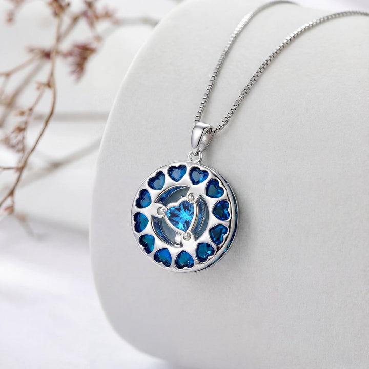Luvikno | Lunara | 18K Gullbelagt Fødselssteins Halskjede Moonstar Design