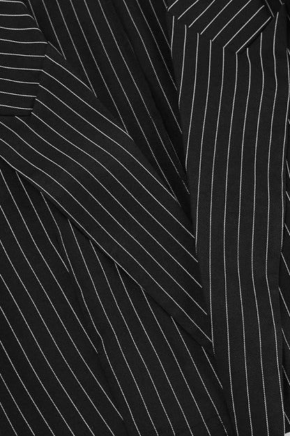 Luvik | Musta raidallinen takki