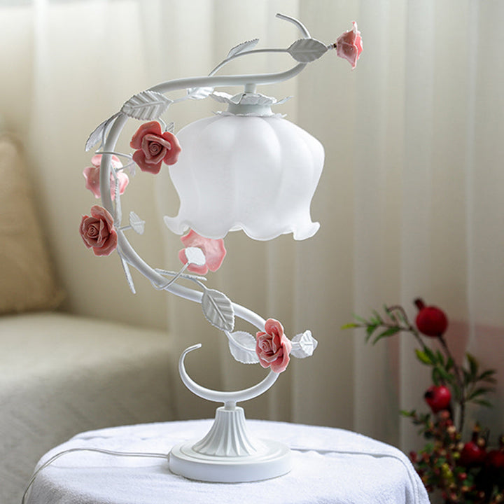 Rose Bordlampe Glass Luviknoomst Design Nattbord Lys | Luvikno