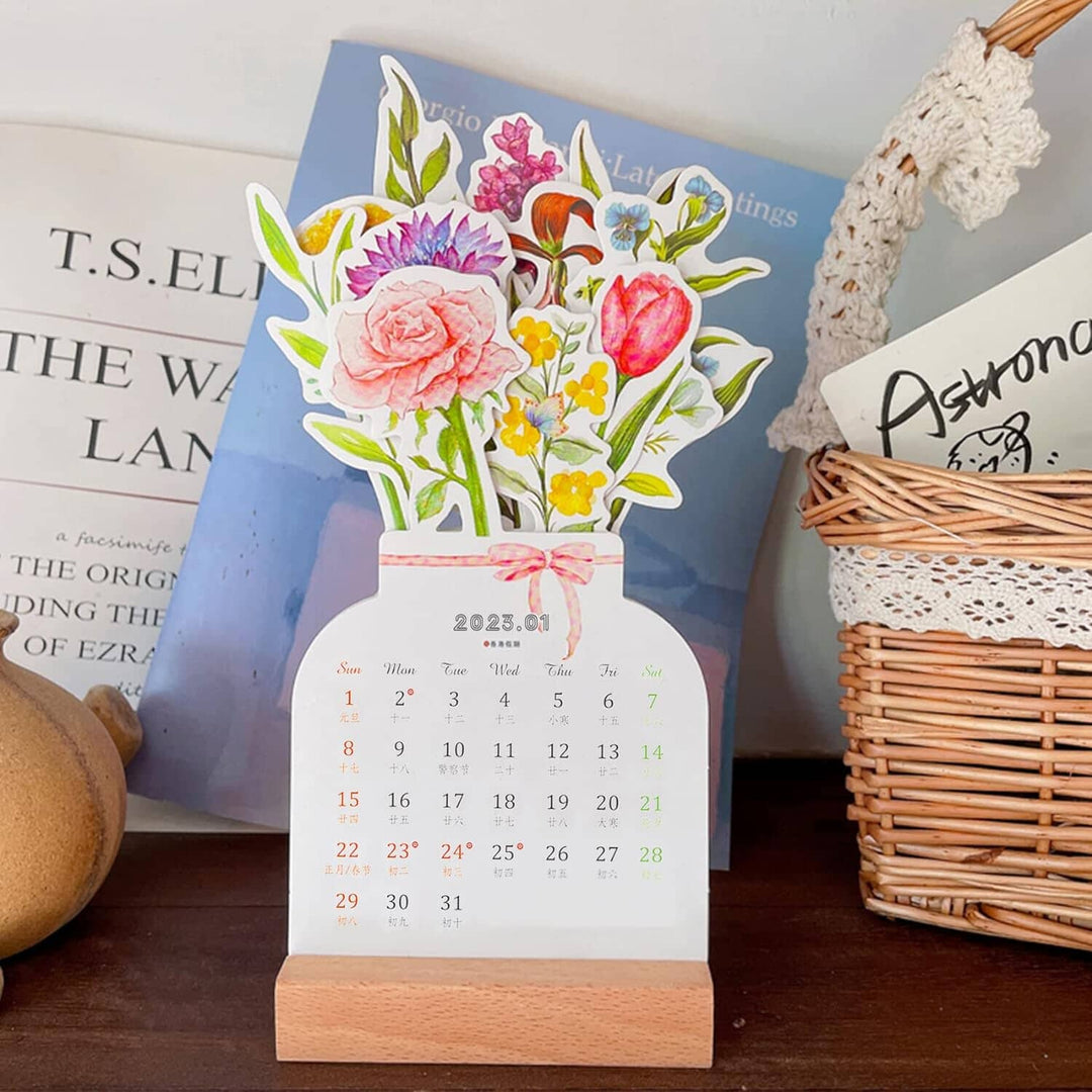 2024 Bloomy Flowers skrivebordskalender | Luvikno