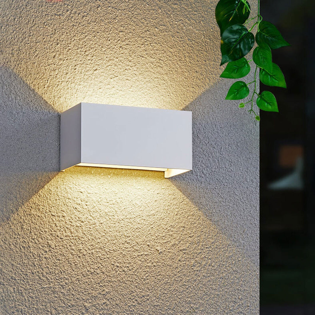 Moderne Utendørs Vannavstøtende Rektangulær LED Opp og Ned Belyst Utendørs Vegglampe | Luvikno