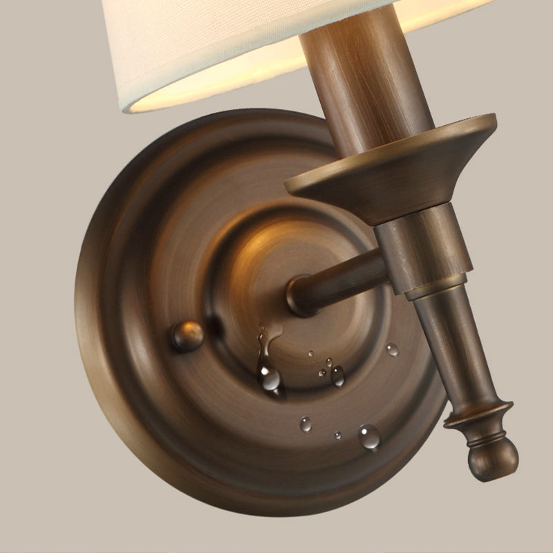 Single Wall Mount Light Minimalisme Tapered Drum Stoffe Veggbelysning for Korridor | Luvikno