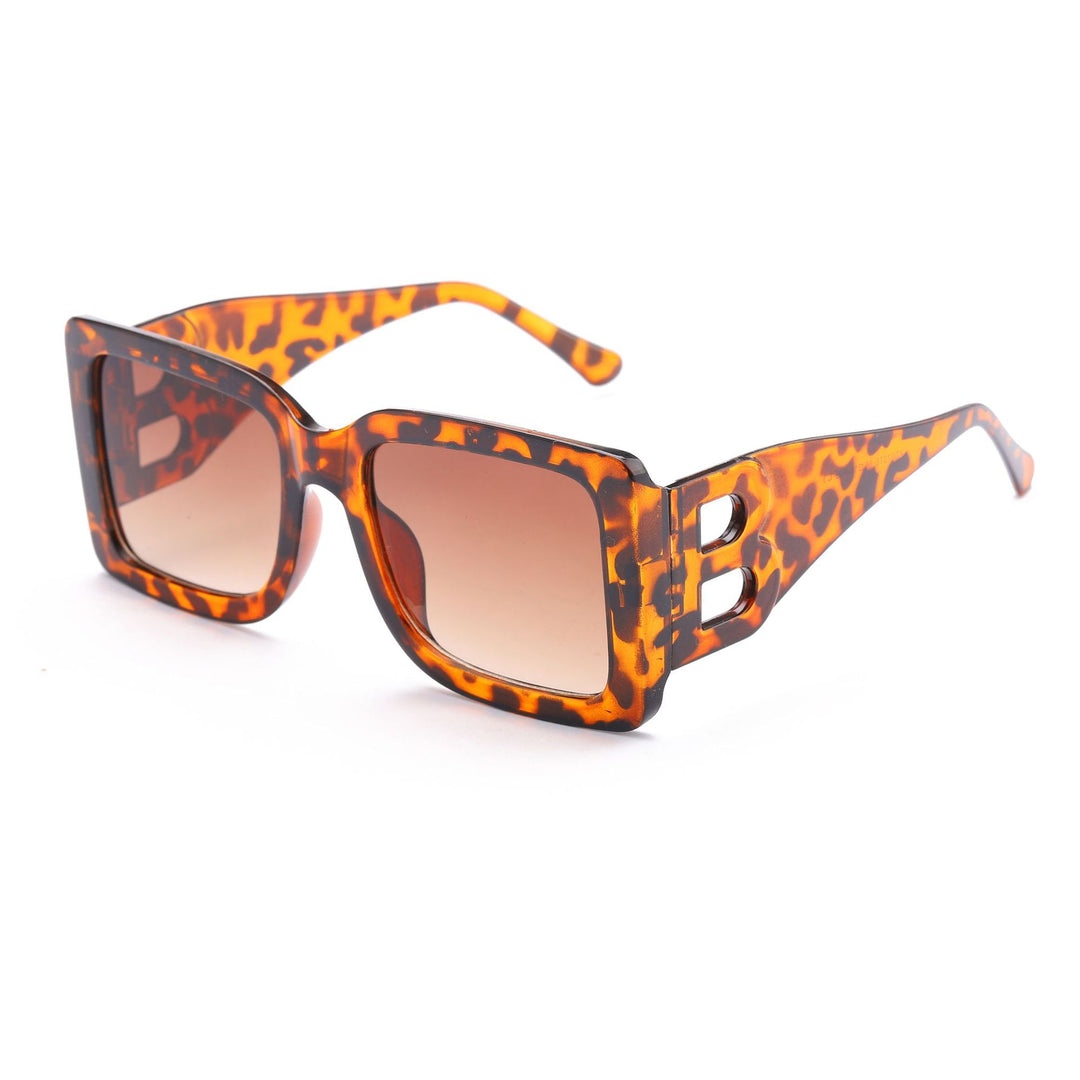 Dame oversized solbrille i elegant design Luvikno