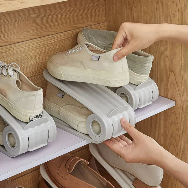 Luvikno | Shoe Hero — Si farvel til kaos og start hver dag med skikkelig stil!
