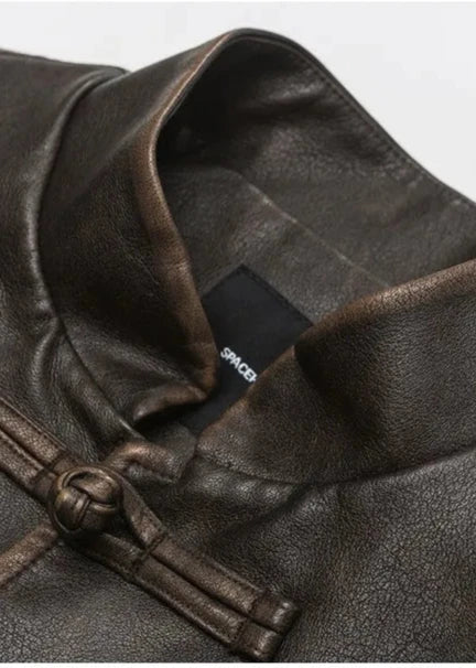 Luvik | Rento PU-nahkainen takki pystykauluksella