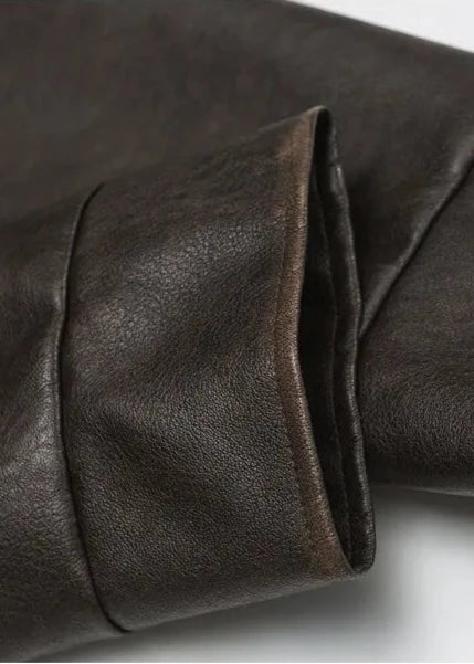 Luvik | Rento PU-nahkainen takki pystykauluksella