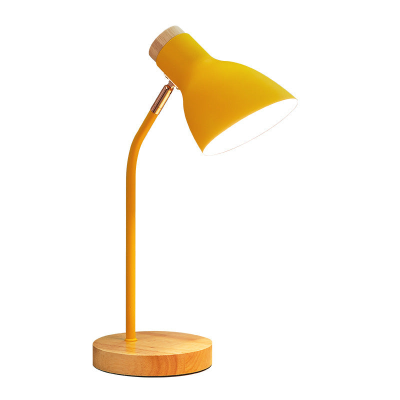Gledelig makaron bordlampe for barnerom – LED nattbordlampe med lekent design og holdbare materialer | Luvikno