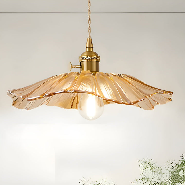 Taklampe med Luviknoomstermotiv – Varmt lys og stiligt design | For hjemmet | Luvikno