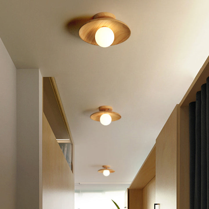 Luvikno | TimberGlow Taklampe – Tre Moderne Hallbelysning