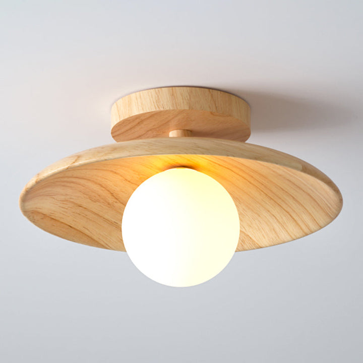 Luvikno | TimberGlow Taklampe – Tre Moderne Hallbelysning