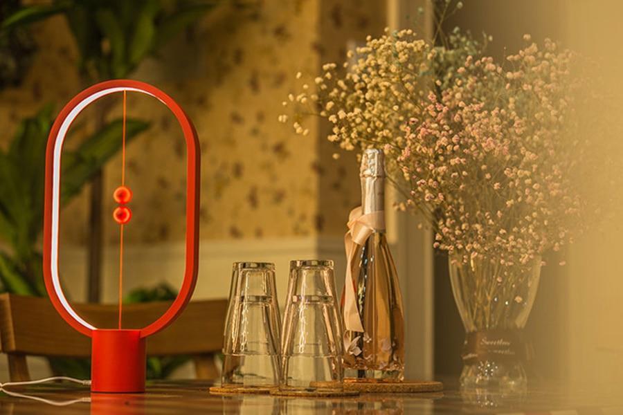 Tao - Moderne Nordisk Magnetisk Balans LED Lampe | Luvikno
