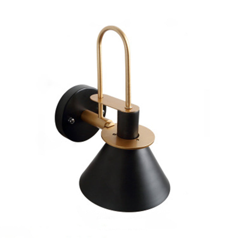 Macaroon Stil Veggmontert Lysarmatur Metall Fargerik Vegglampe for Hotell Soverom | Luvikno