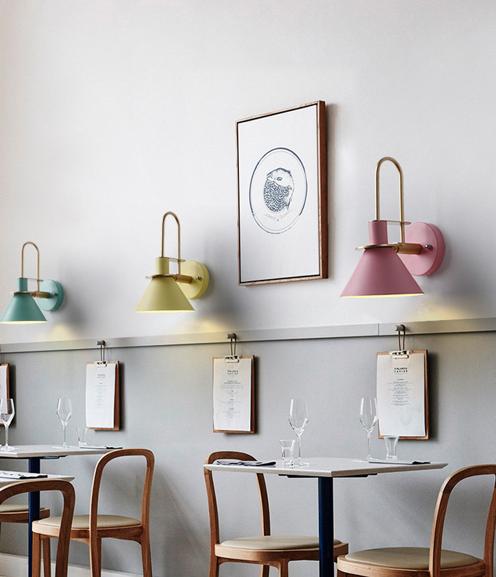 Macaroon Stil Veggmontert Lysarmatur Metall Fargerik Vegglampe for Hotell Soverom | Luvikno