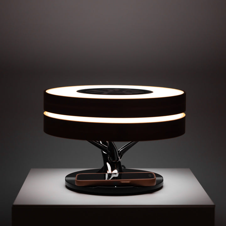 LumeCharge - Minimalistisk LED Bordlampe med Trådløs Lading | Luvikno