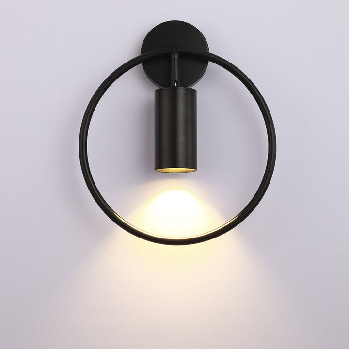 FlammeLuxe – Elegant Gull Vegglampe for Ambient Belysning Luvikno