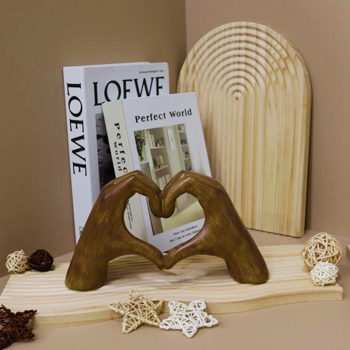 Luvikno | WoodLove - Hjerteformet Håndverk Laget av Eiketrær