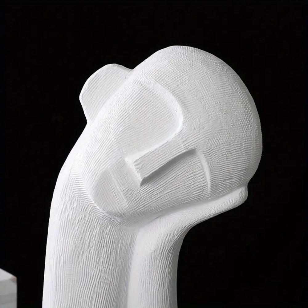 Abstrakt Hvile Figur Skulptur | Luvikno
