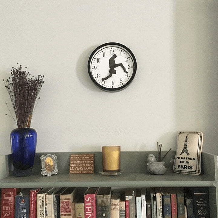 Ministry of Silly Walks Clock | Luvikno
