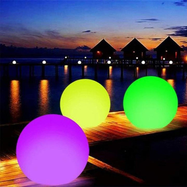 Luvikno | 16 farger lysende vannball LED-lampe