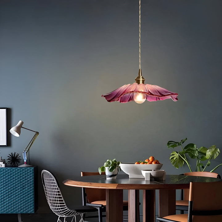 Taklampe med Luviknoomstermotiv – Varmt lys og stiligt design | For hjemmet | Luvikno