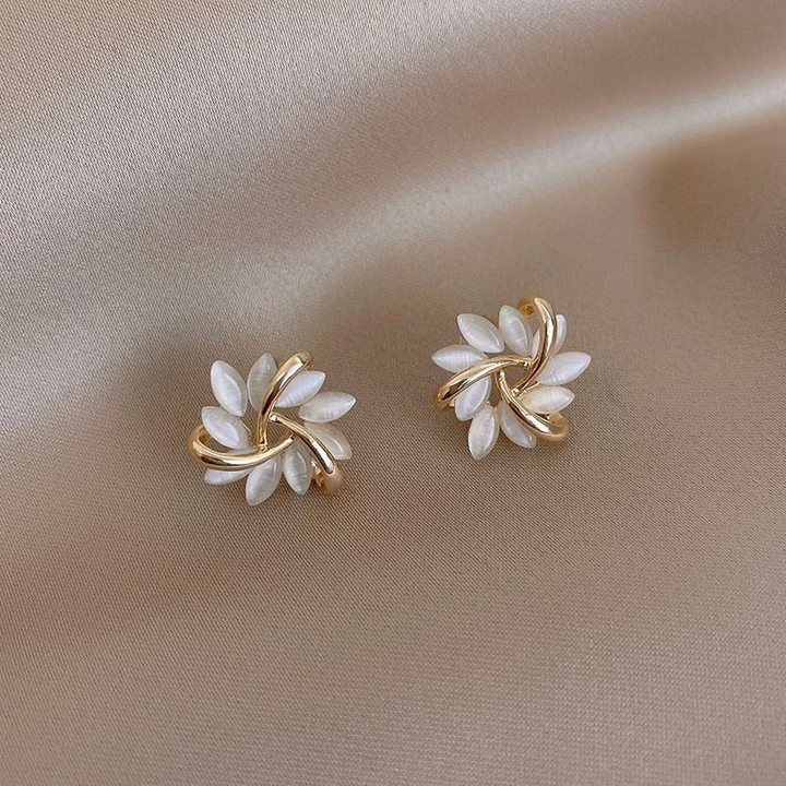 Chic Opal Floral Stud Øredobber Luvikno