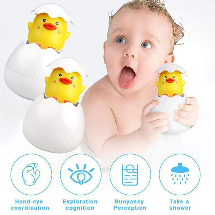 Slip-on Duckling Spray Bath Toy | Luvikno