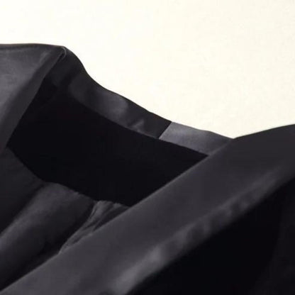 Luvik | Sametti Smoking-takki satiini-kaarrokeella