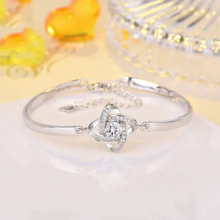 Stilig Love Knot Armbånd | Perfekt for Daglig Bruk Nytelse! Luvikno