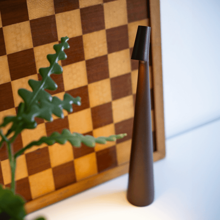 Oppladbar LED Bordlampe | Luvikno