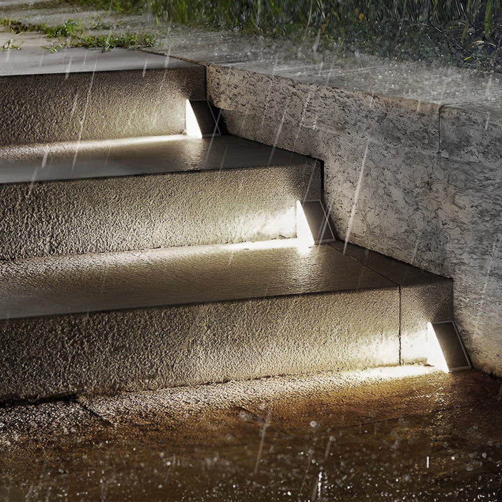 Trekantet Intelligent Vanntett LED Solutend Step Lighting | Luvikno