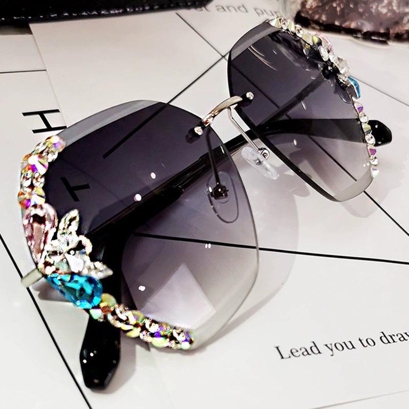 Luvikno | 2022 Vintage Fashion Rammeløse Krystall Solbriller