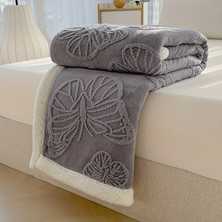 Cozy Luxe – Myk Fleece Teppe med Sommerfugl Design Luvikno