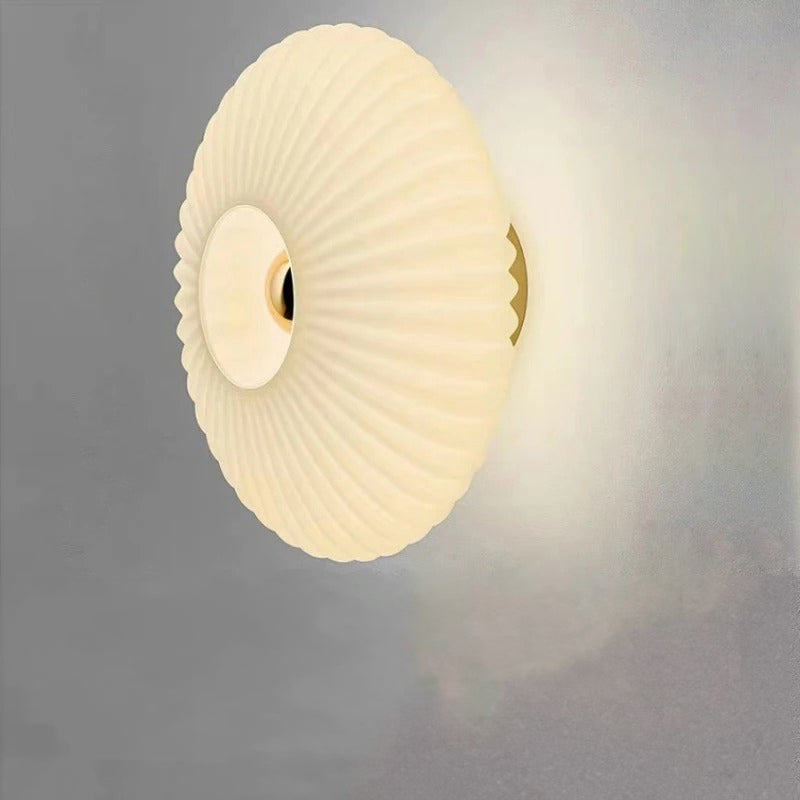 Luvikno | Elegance Glass - Finesse Glass Vegglampe for Elegant Interiørbelysning