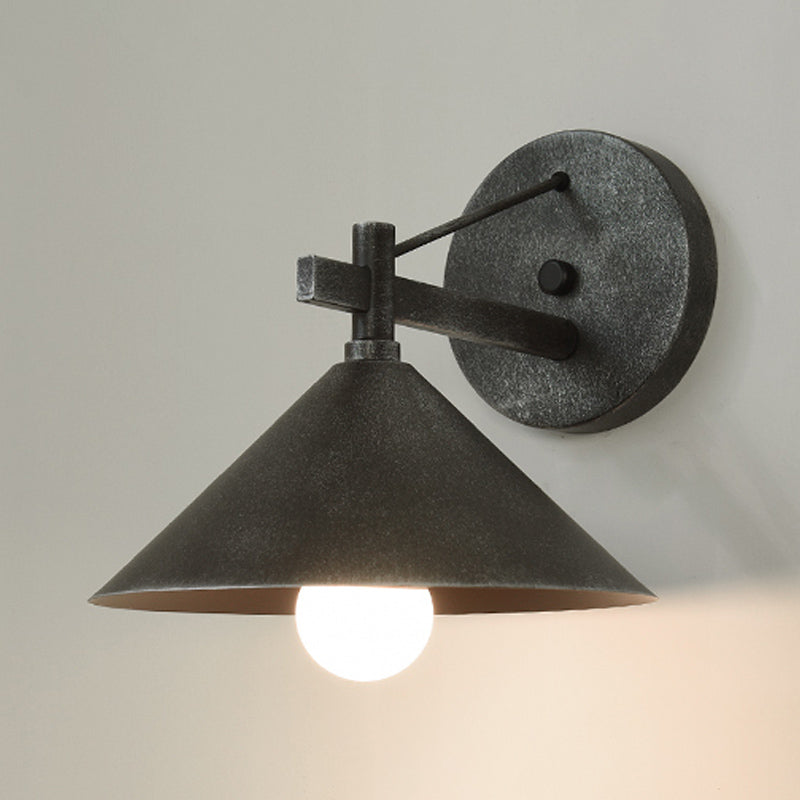 Metall Kjegle Vegg Henge Lys Vintage 1 Lys Utendørs Vegglampe Belysningsanordning i Svart/Antikk Messing/Brunert Sølv | Luvikno