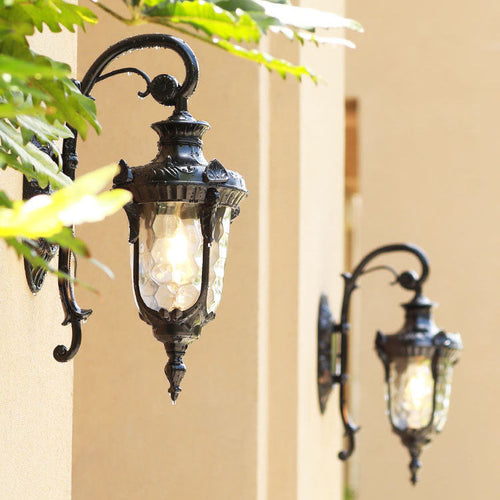 Tradisjonell europeisk sylinderlanterne aluminium glass 1-lys utendørs veggmontert lampe for utendørs patio | Luvikno